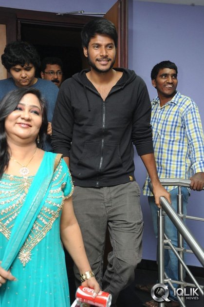 Celebs-at-Ala-Ela-Movie-Special-Show